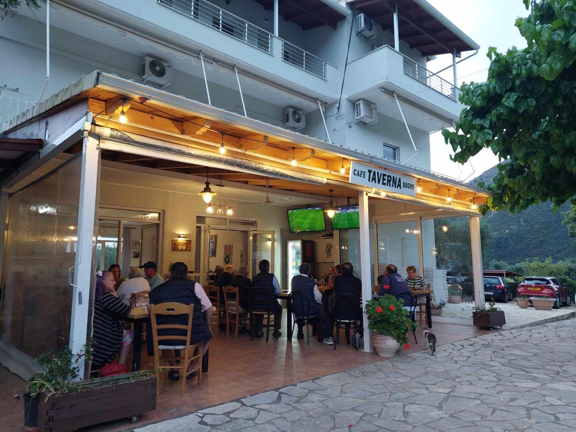 Lichnos Babis Taverna & Rooms Párga Exterior foto